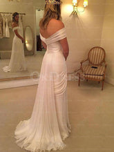 Charming Sleeveless Natural Lace Ivory Sheath/Column Wedding Dresses